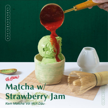 Kem Matcha Sốt Dâu Tây